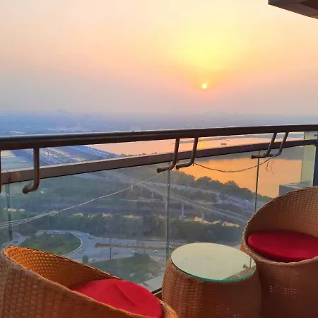 Luxury Studio Apartment , Delhi Ncr Noida Exterior photo