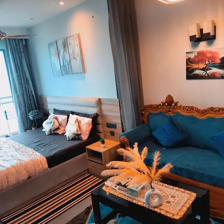 Luxury Studio Apartment , Delhi Ncr Noida Exterior photo