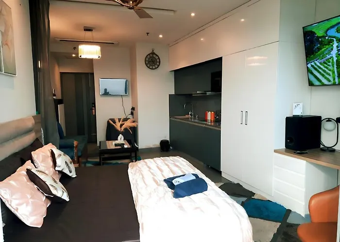 Luxury Studio Apartment , Delhi Ncr