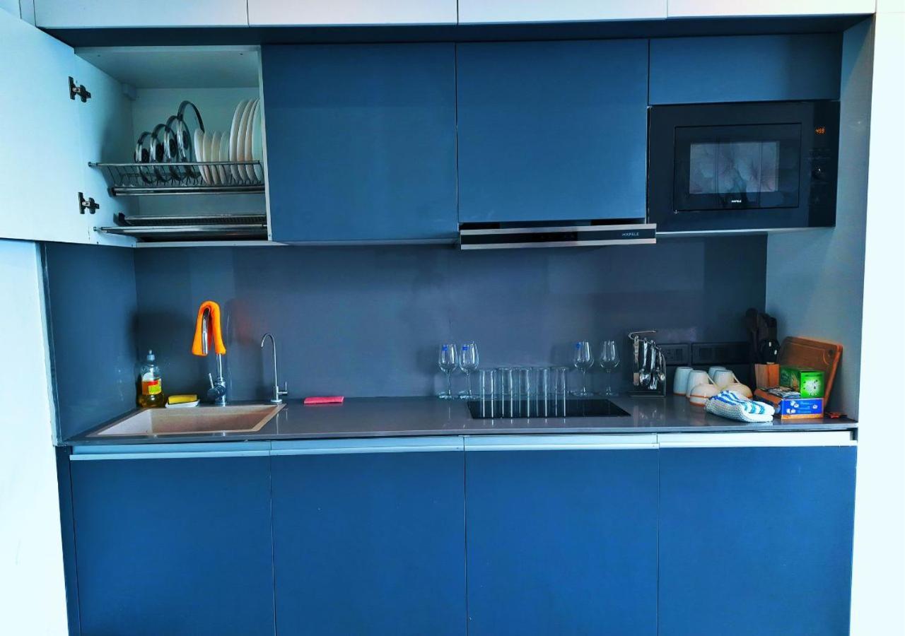Luxury , Delhi Ncr Apartment