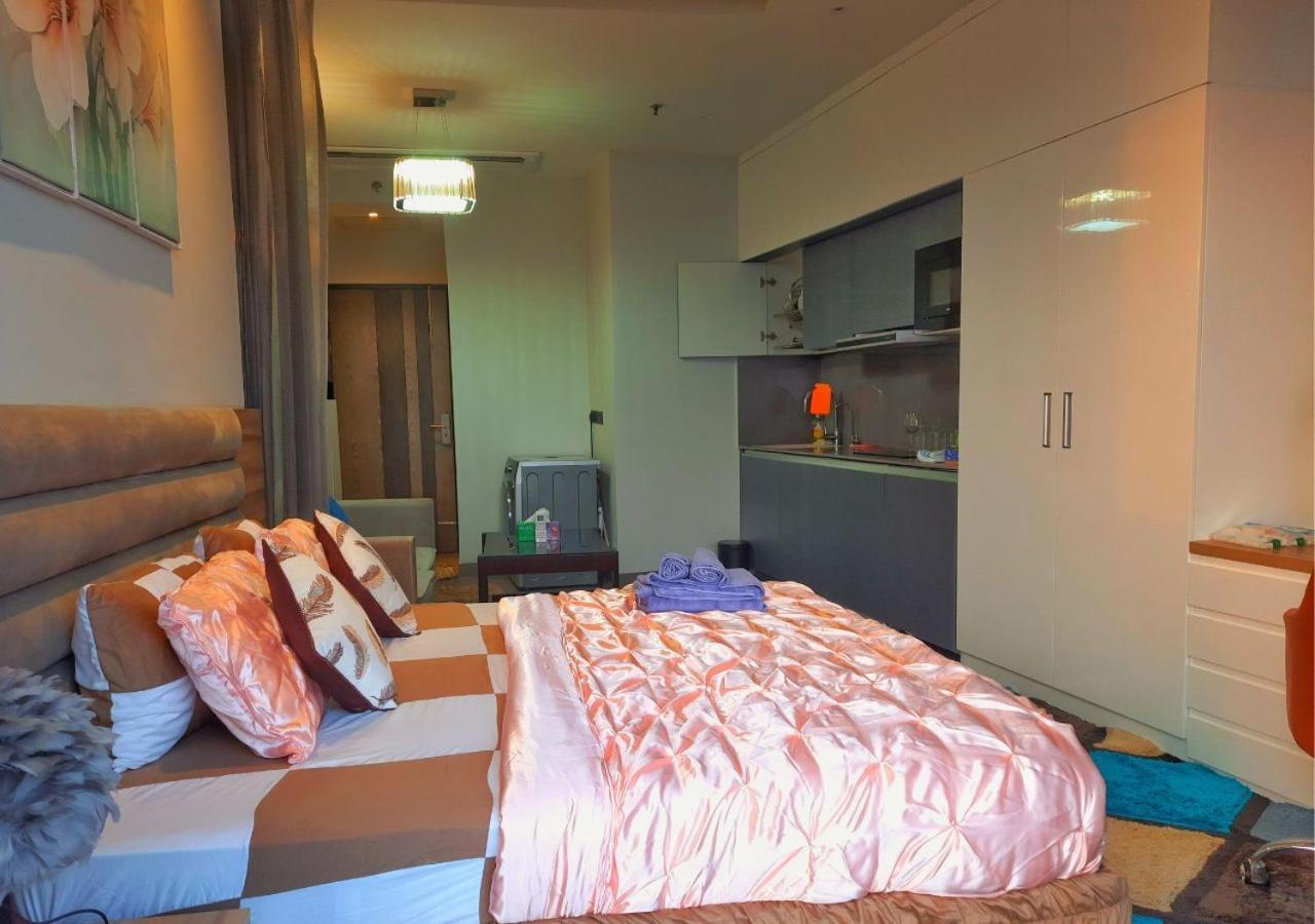 Luxury , Delhi Ncr Apartment *